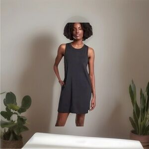 Athleta Pacifica Illume Dress - Black- Size M